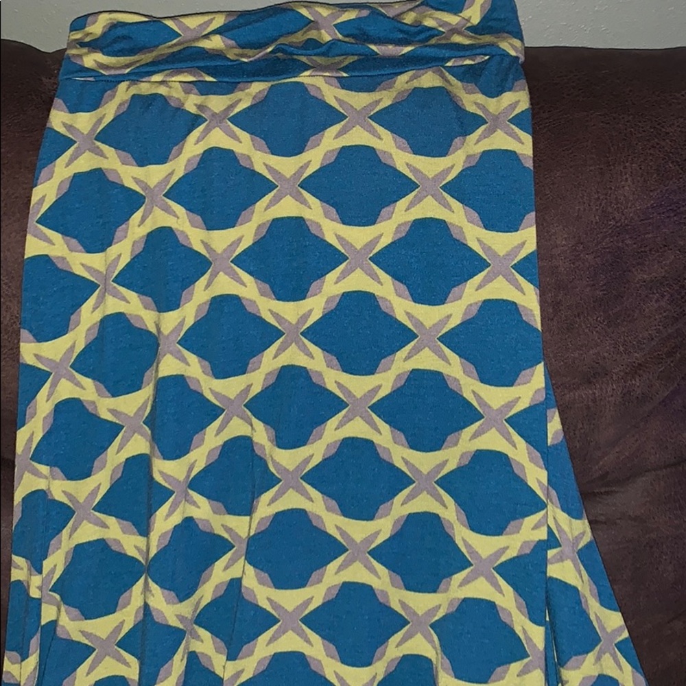 LuLaRoe skirt
